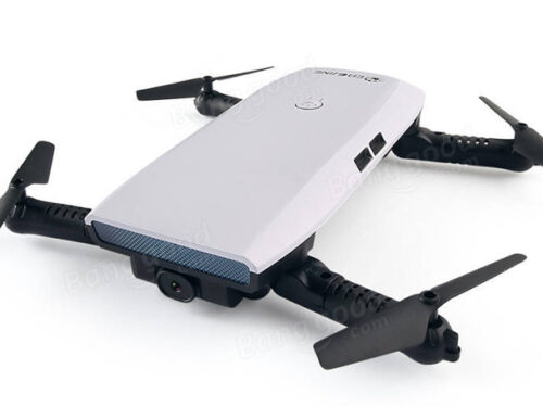 Drone Quadricottero: Eachine E56 per selfie facili